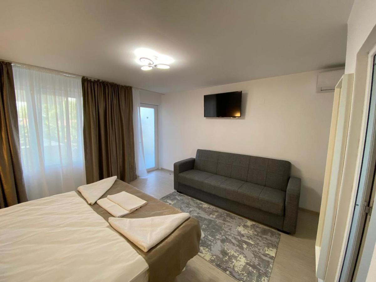 Suzana Garden Hotel Venus Bagian luar foto